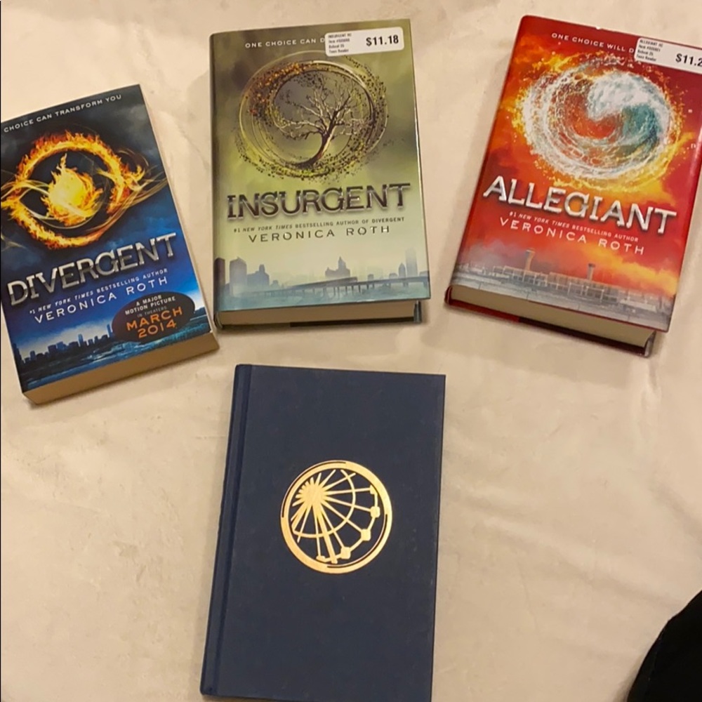 Divergent trilogy + Four